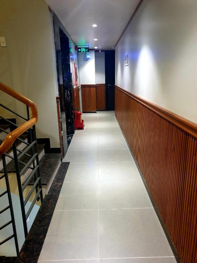 Reddoorz Premium Cloud 9 An Nhon Hotel Ho Chi Minh-Byen Eksteriør billede