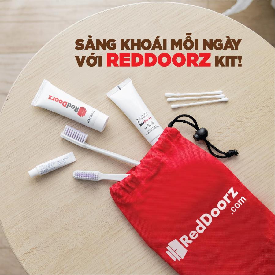 Reddoorz Premium Cloud 9 An Nhon Hotel Ho Chi Minh-Byen Eksteriør billede